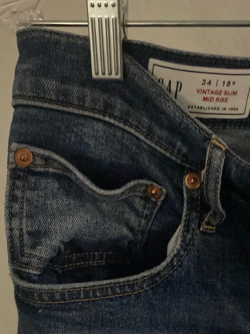 GAP Vintage Slim Mid Rise Women's Jeans Size 18 / 34 Dark Blue Denim NWOT! - Picture 6 of 9
